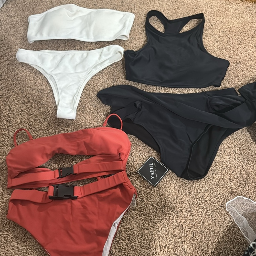 14 Piece Swimsuit Lot/Bundle - Picture 2 of 5